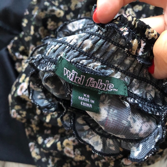 Floral Blouse - Picture 4 of 5